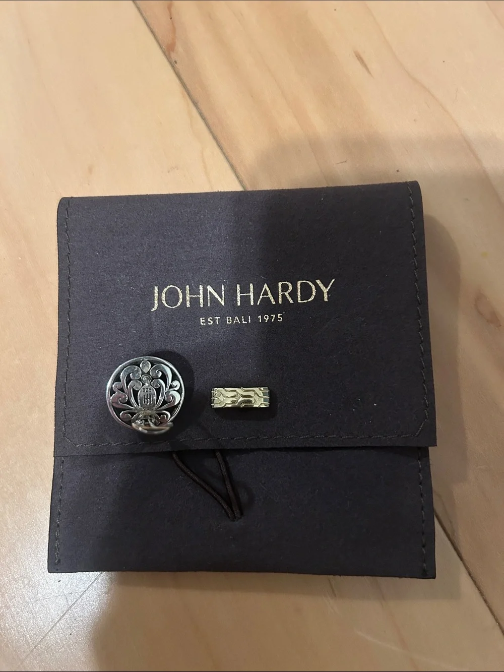 John Hardy Black and Gold Engraved Round Cufflinks with Bar